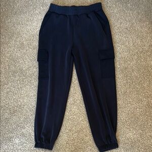 Women’s EVEREVE navy cargo joggers